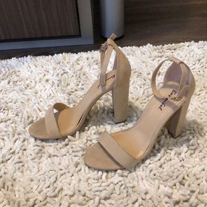 Beige heels from Tobi